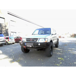 Купити Передній бампер без кенгурятника Mitsubishi Pajero III 05-10 F4X4