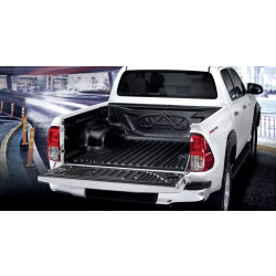 Купить Пластиковая защита с заходом под борт Toyota HiluxD/C 2016+ от Maxliner