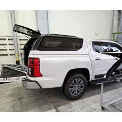 Купить Кунг на Mitsubishi L200 2024+ с окнами - Maxliner белый 2E2E