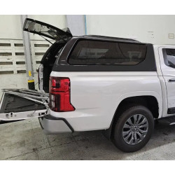 Купить Кунг на Mitsubishi L200 2024+ с окнами - Maxliner черный 6P6P