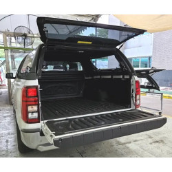 Купить Кунг на Mitsubishi L200 2024+ с окнами - Maxliner черный 6P6P