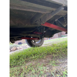 Купить Комплект усиленных продольных реактивных тяг заднего моста CreativeGarage для ВАЗ Нива "Тавр" +4