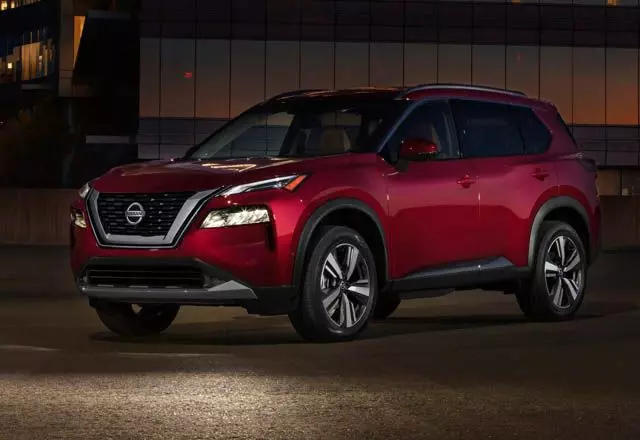 Кроссовер Nissan X-Trail 2021: новая генерация модели Rogue