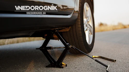 Як вибрати домкрат для авто — повний гід для водія
