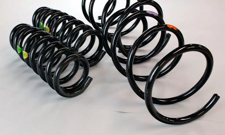 Why do springs squeak on a car