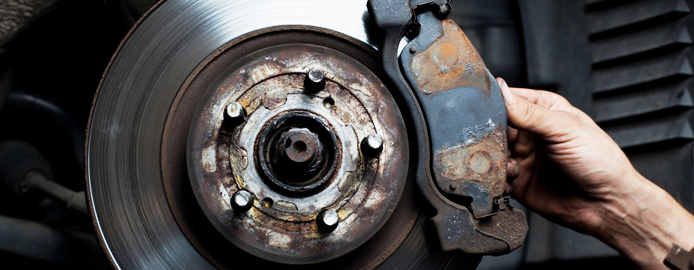 Тормозной дисковой механизм