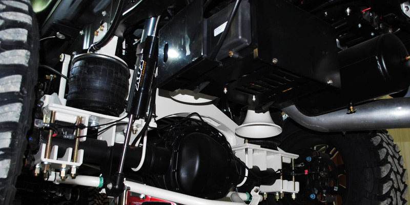 Залежна підвіска позашляховика Залежна підвіска для позашляховика