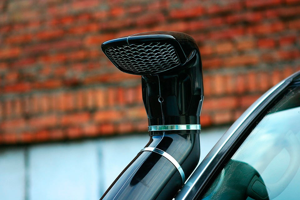 Етапи установки шноркеля Установка шноркеля на автомобіль - етапи