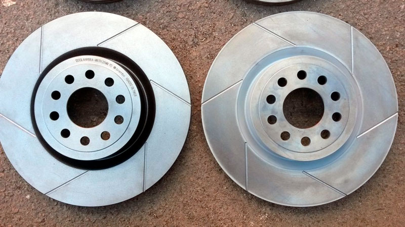  tormoznye-diski-s-nasechkami.jpg