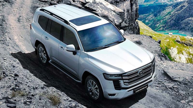 Юбилейная версия на горном спуске Юбилейная версия на горном спуске - обзор внедорожника