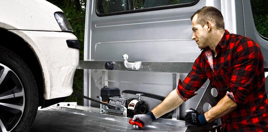 Автомобільна лебідка dragon winch dwm 8000 hd в роботі купити в україні