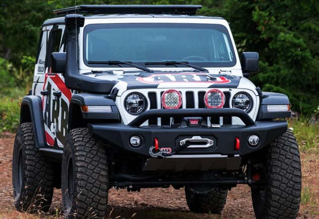 Передній бампер ARB для Jeep Wrangler Передній бампер ARB для Jeep Wrangler купити в Україні