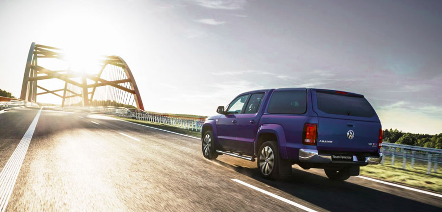 Пикап с кунгом Road Ranger на авомагистрали купить кунг в Украине дешево