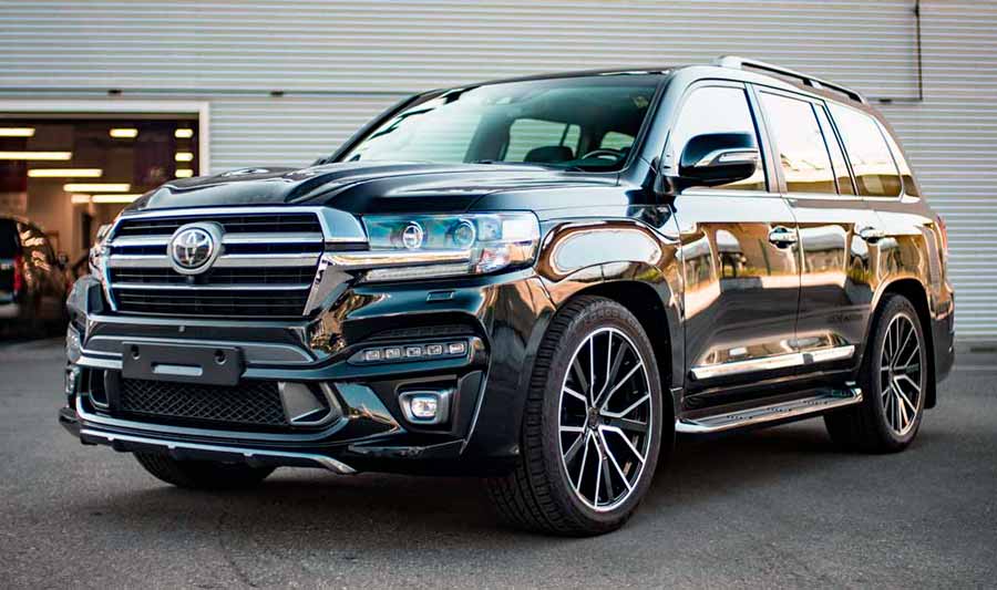 Купити запчастини і аксесуари на Toyota Land Cruiser 200 в Україні Київі за ціною