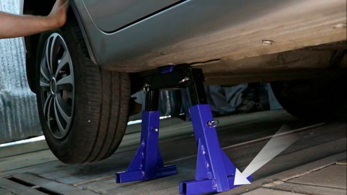 Купити підставки під колеса автомобіля в Україні