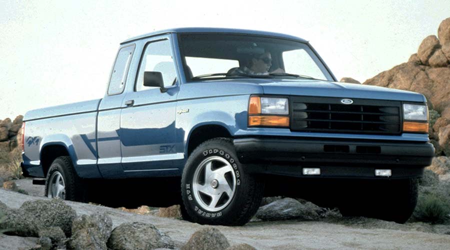 "Рестайлинговое" первое поколение среднеразмерного пикапа Ford Ranger 1990 года "Рестайлинговое" первое поколение среднеразмерного пикапа Ford Ranger 1990 года запчасти для пикапов тюнинг в Украине цена