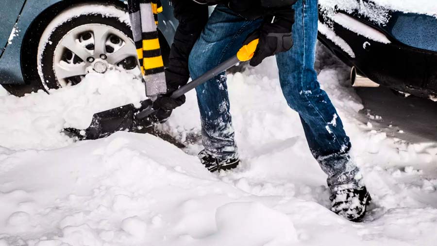 Надежная алюминиевая лопата Fiskars для оффроуда Надежная алюминиевая лопата Fiskars для оффроуда купить в Украине