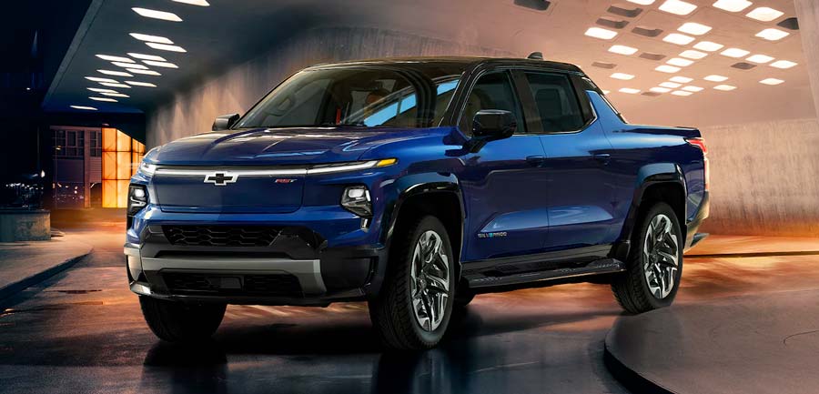 Новинка виставки Chevrolet Silverado EV купити аксесуари для пікапа ціна