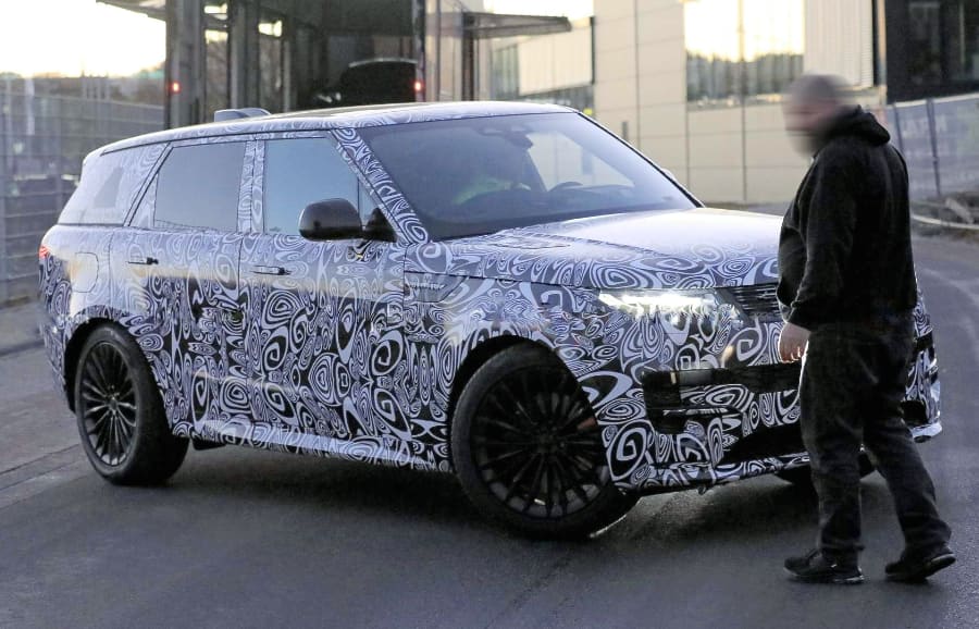 Снимки Рендж Ровер Спорт 2023 в камуфляже купить в Украине аксессуары цена оригинал