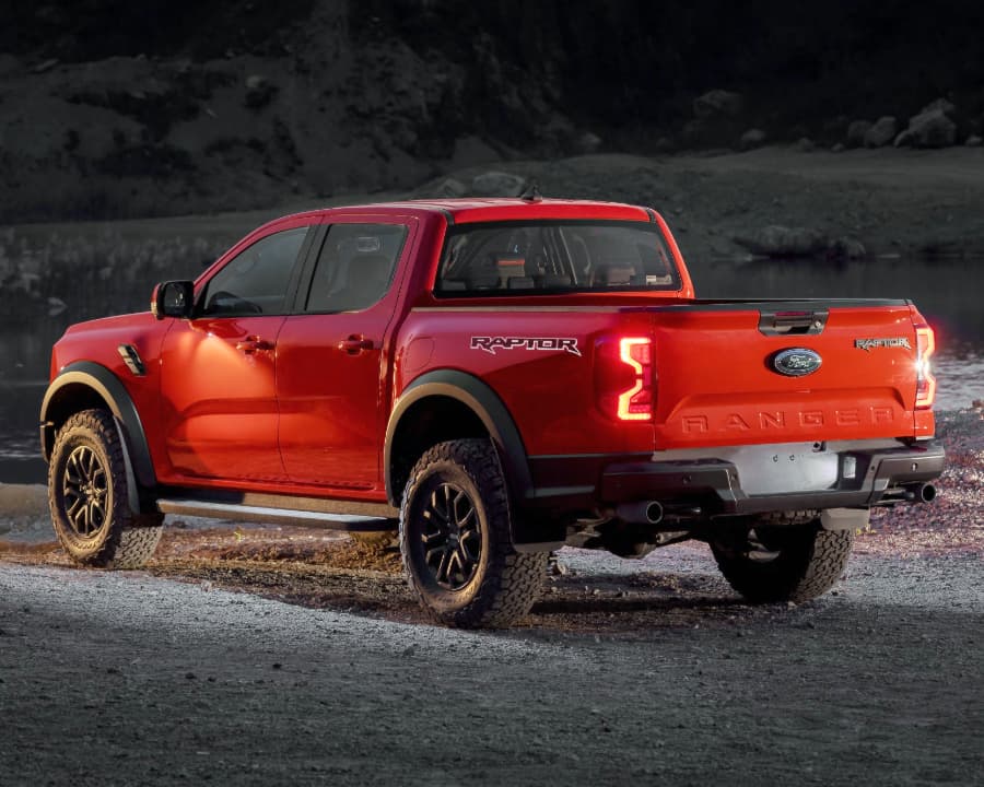 Вид сзади на Ford Ranger Raptor тюнинг купить цена с доставкой