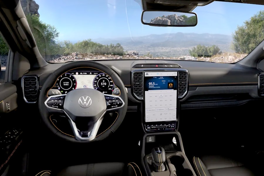 Салон пікапа Amarok 2 покоління Салон пікапа Amarok 2 покоління аксесуари ціна купити Київ онлайн