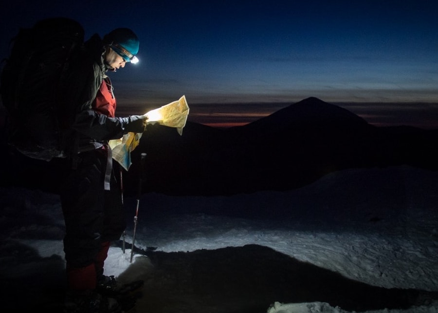 Фонари для туризма купить в Украине оригинал цена в наличии фонарики на аккумуляторах