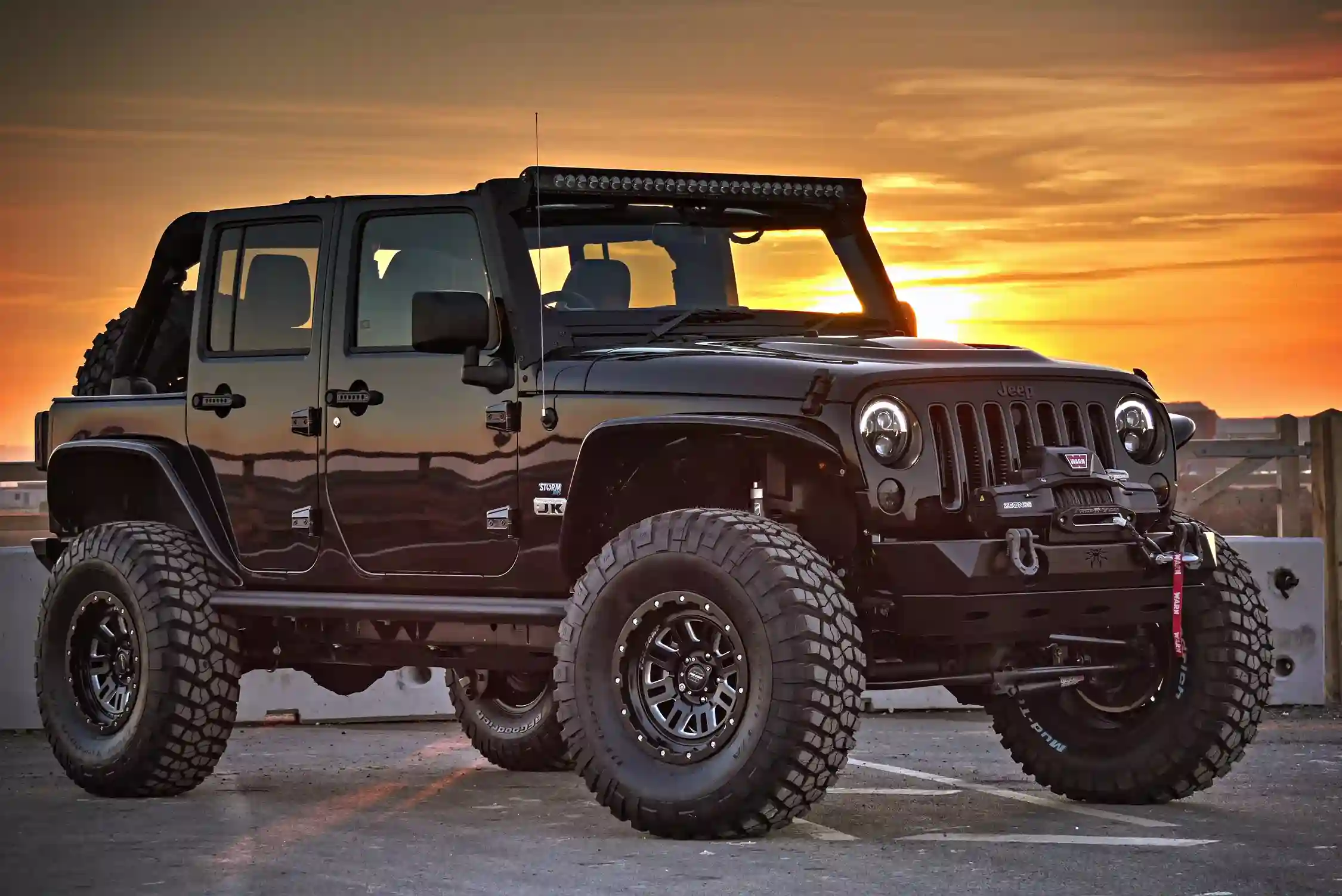 JEEP-WRANGLER-III-JK.webp kupyty-komplekty-podveski-jeep-wrangler-iii-jk