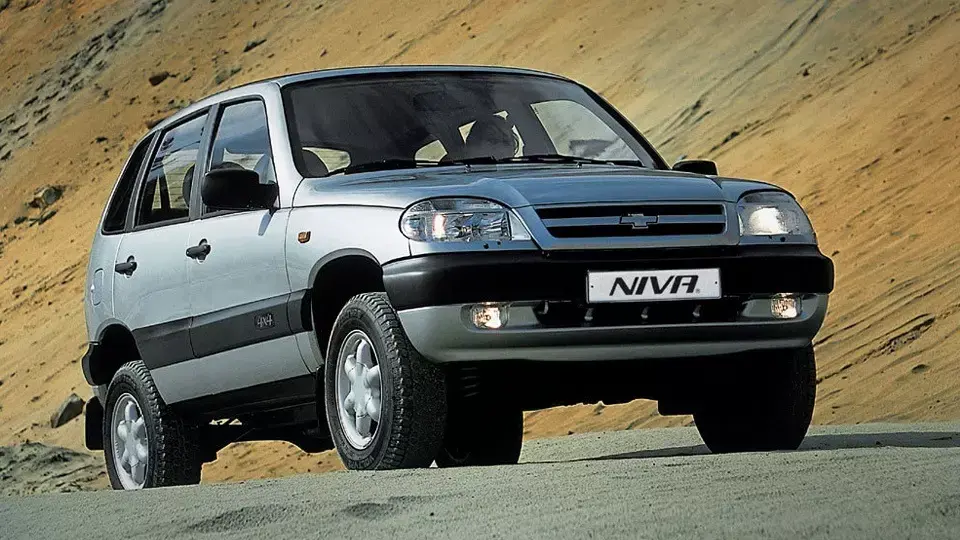 kupit-komplekty-podveskichevrolet-niva-2002