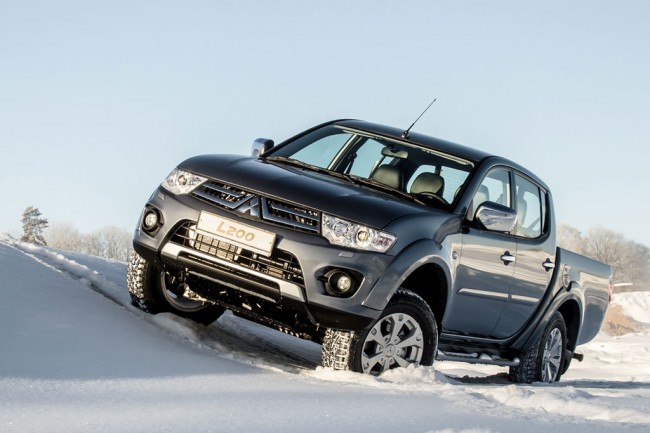 Амортизатори для пікапа Mitsubishi L200 в наявності купити в Україні дешево ціна