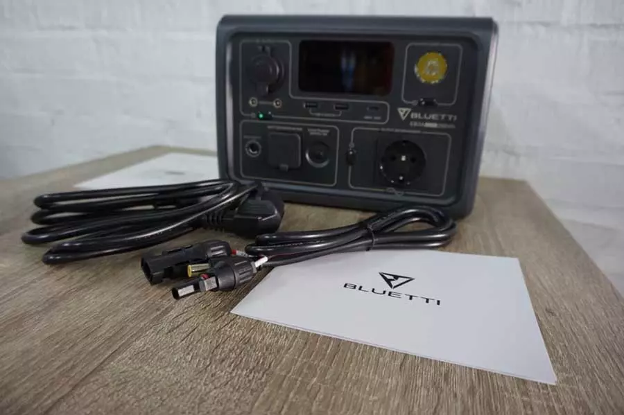 Комплектація моделі EB3A купити зарядну станцію EB3A