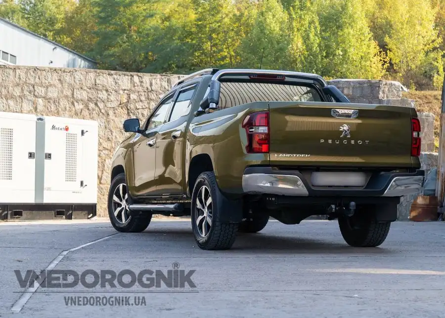 Аксессуары для кузова на Ландтрек купить ролет для пикапа цена Аксессуары для кузова на Ландтрек купить ролет для пикапа цена