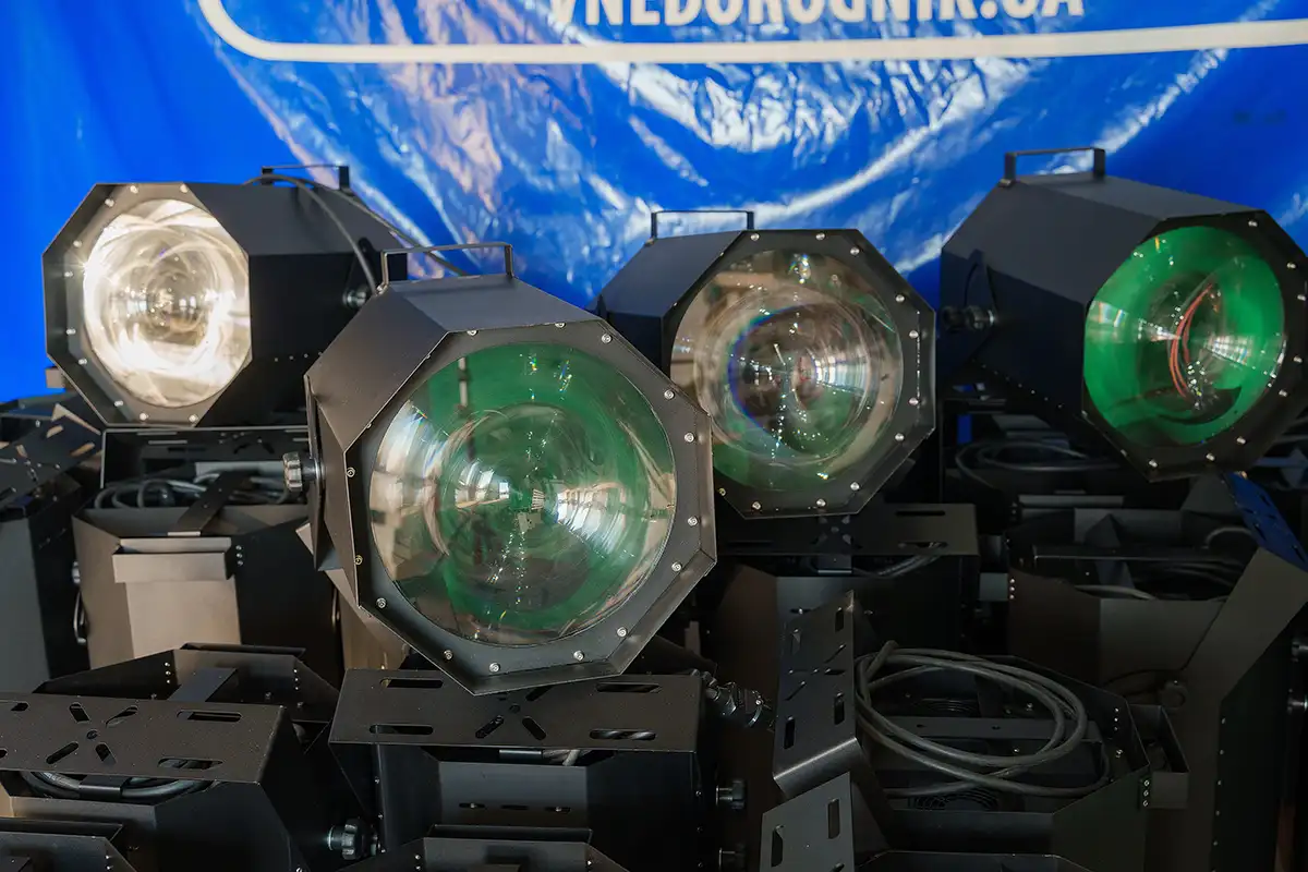 Прожекторы для ПВО Прожекторы для ПВО