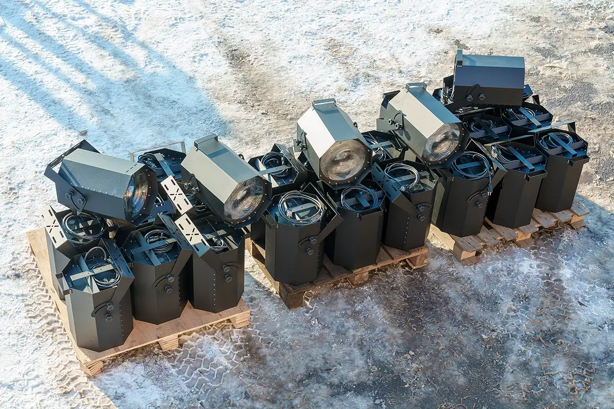 28 прожекторов для ПВО купить мощный прожектор