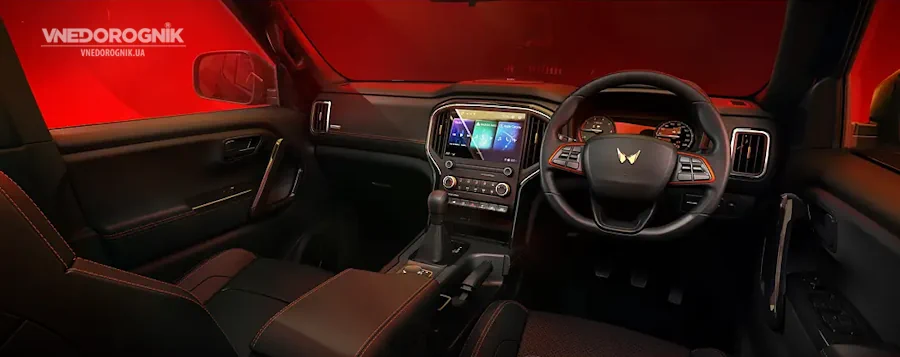 Салон Mahindra Global Pik Up
